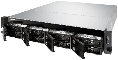QNAP TS-853U